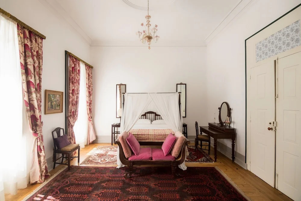 Classic Double room (full double bed)