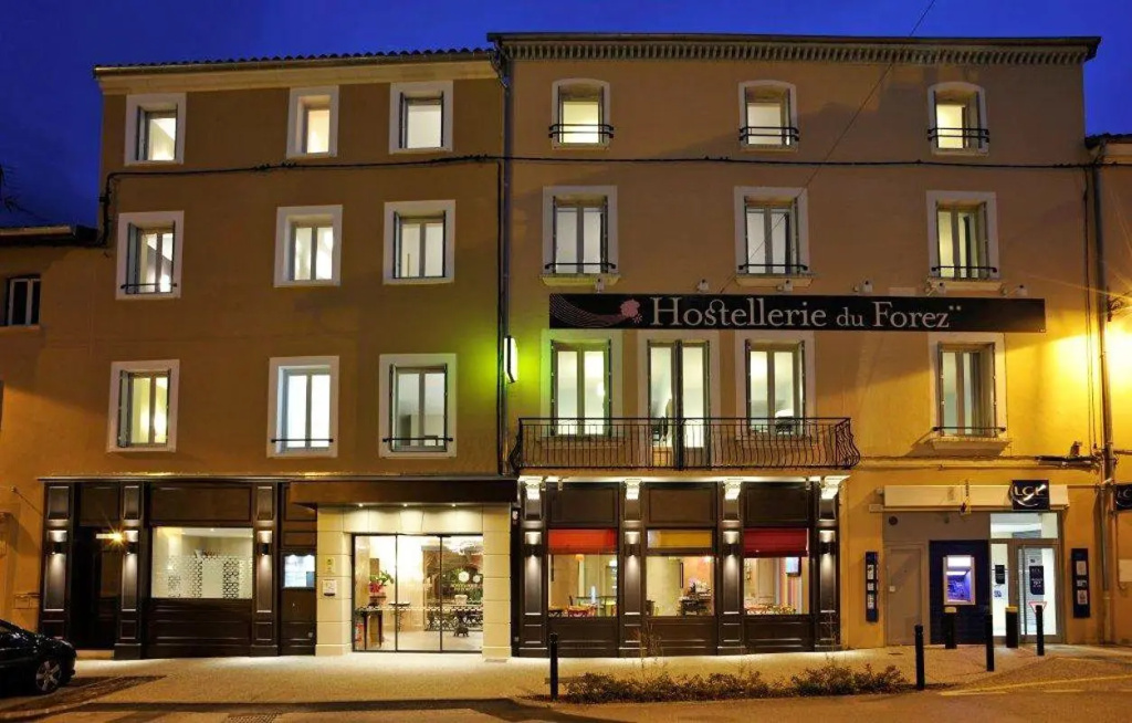 Hotel photo 12