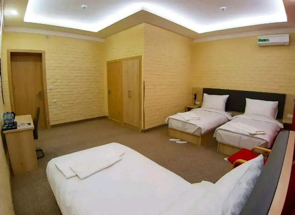 Ташкент: Отель Almaz Plaza Hotel