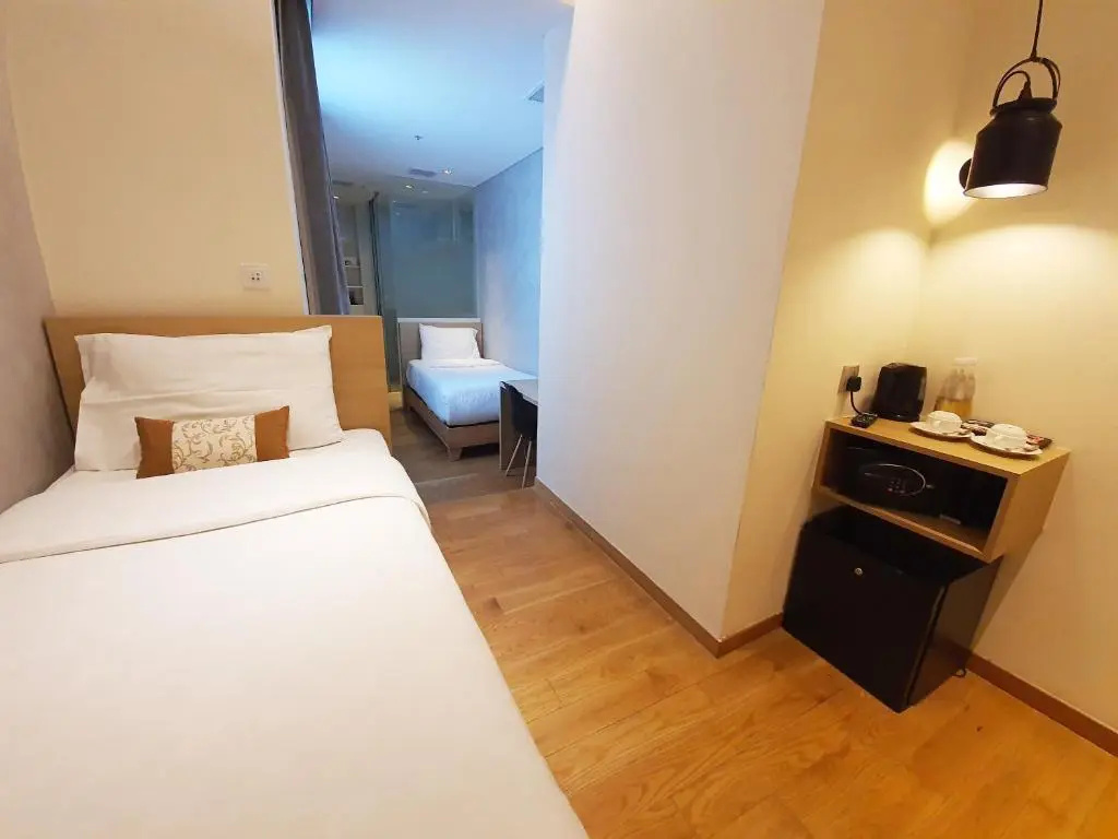 Hotel Clover 769 North Bridge Road Room Type - Deluxe Double Room
