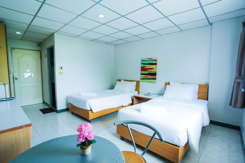 Central Place Hotel — 4
