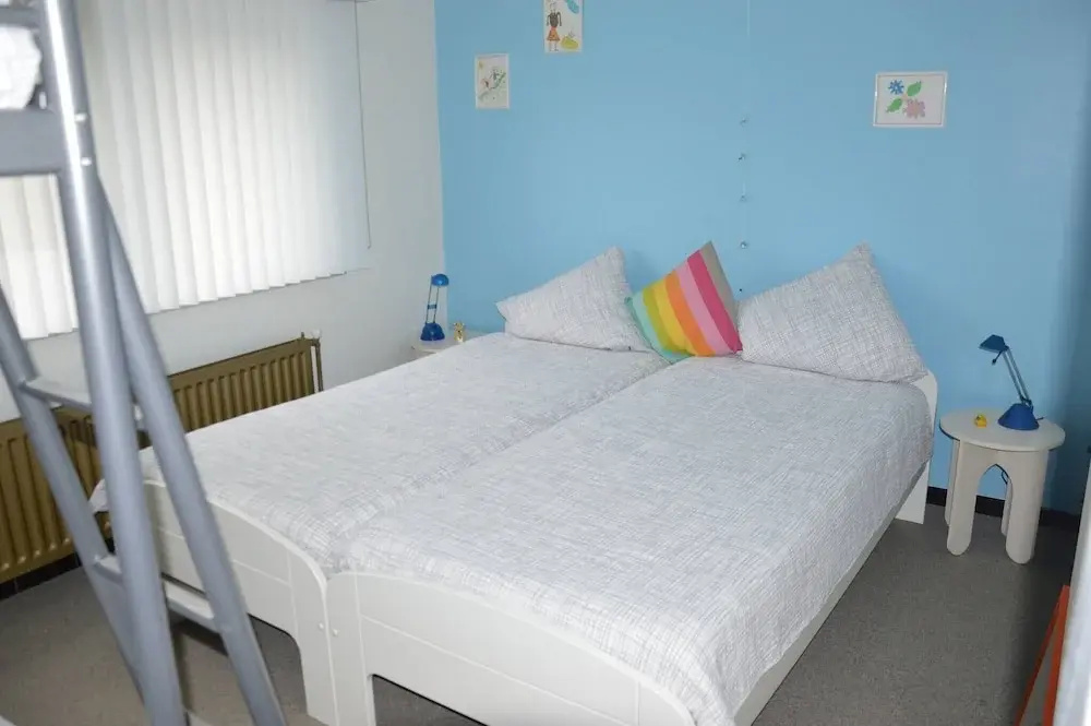 Charming Belgian Getaway in Oudsbergen - 3 Bedrooms & Garden - фото 5