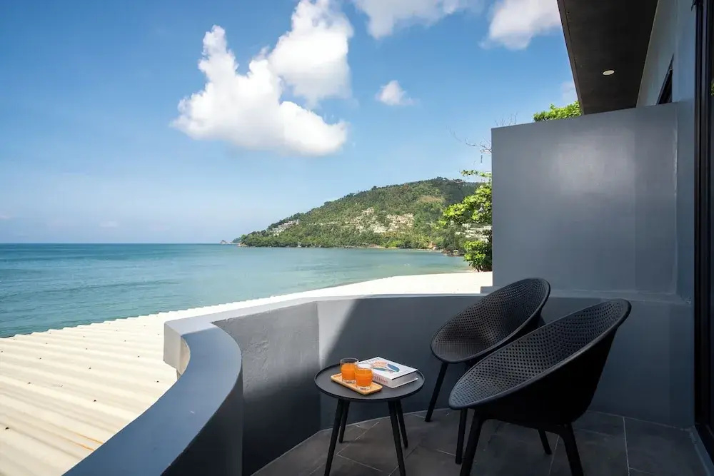 3 Double U - Kalim Sea View