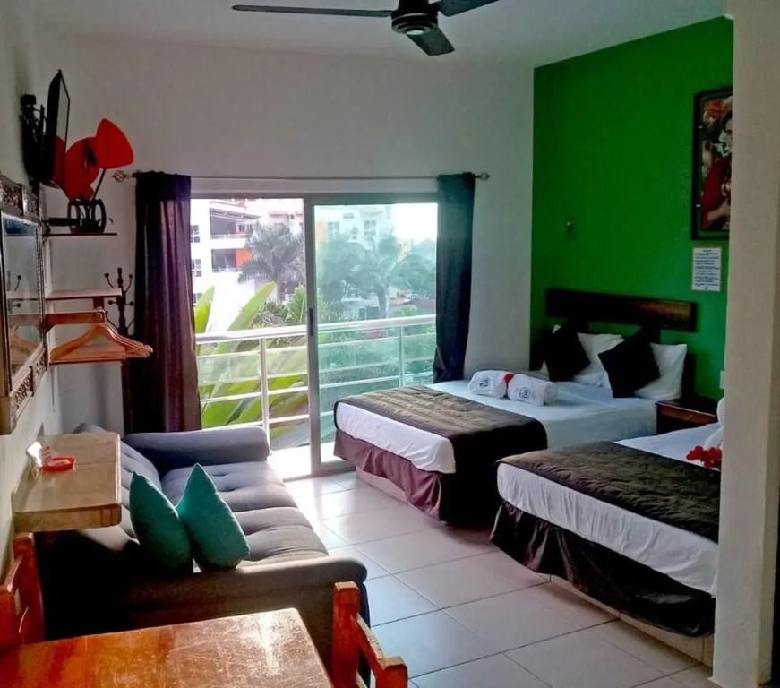 Hotel photo 2