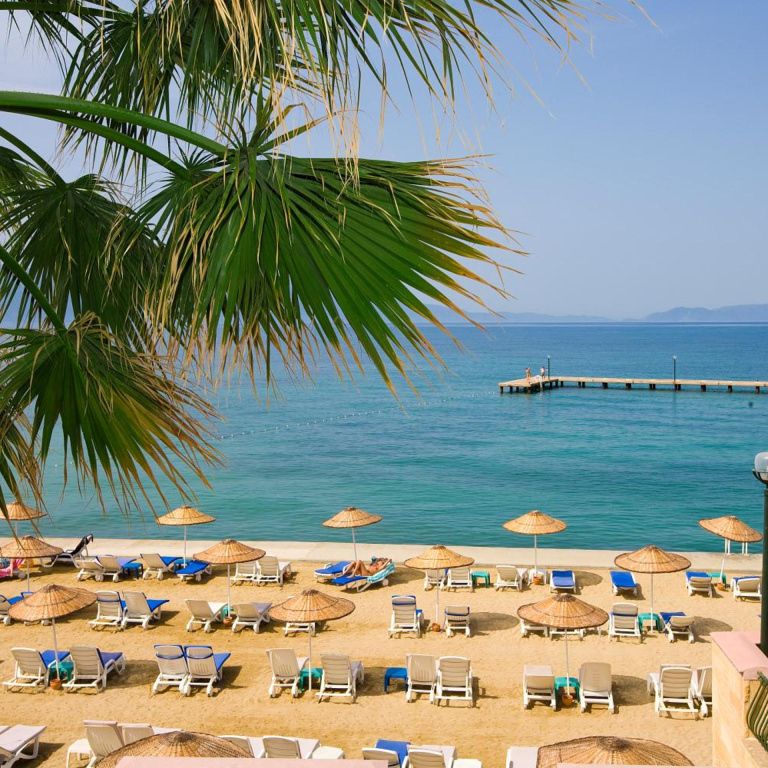 Fantasia Hotel De Luxe Kusadasi — Kusadasi, Aydin