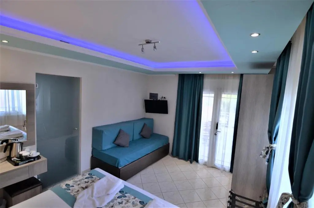 Economy room