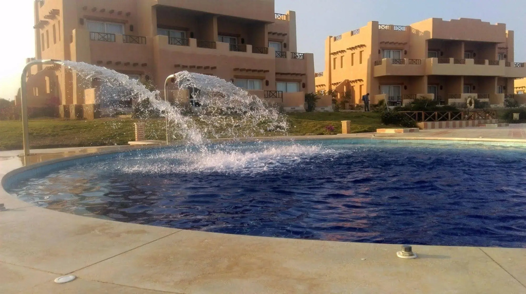Laguna Beach Marsa Resort