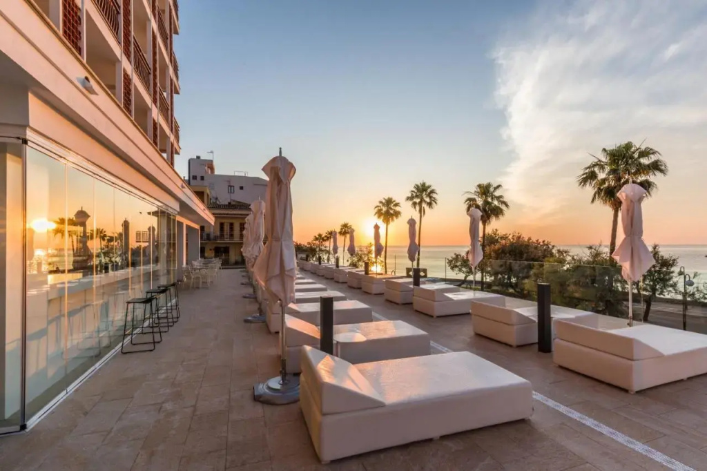 Hotel photo 32