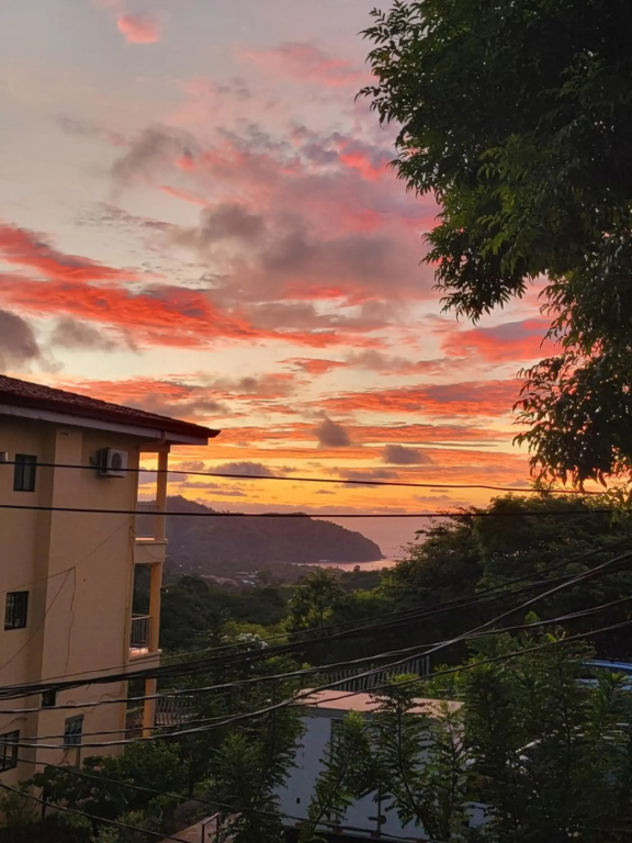 Villa Teresita - Coco Hilltop Sunset