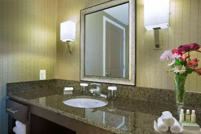 Homewood Suites by Hilton Newport Middletown, RI - Chambres