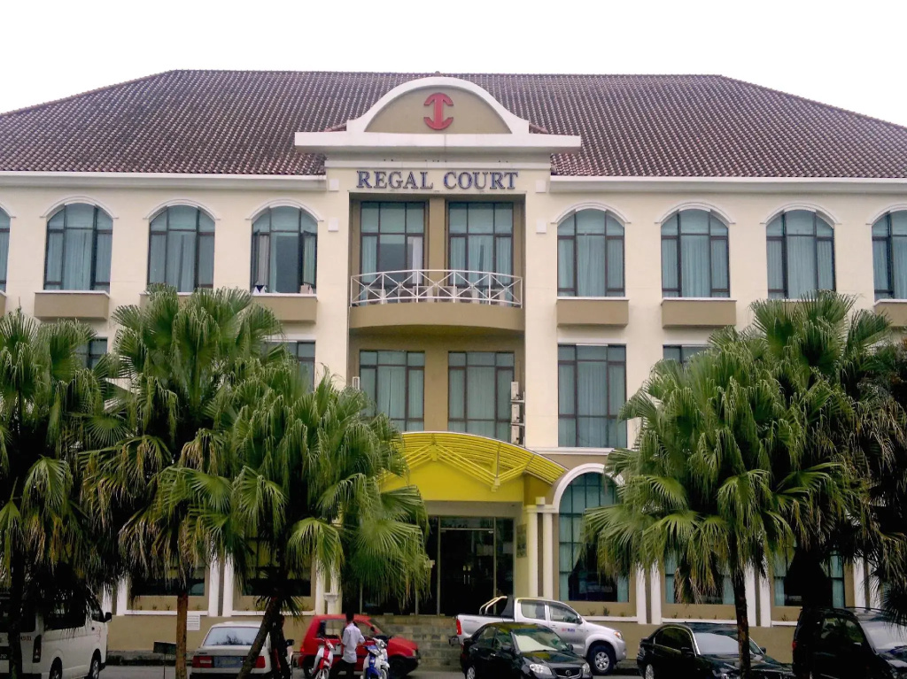 Regal Court Hotel Kuching - Chambres