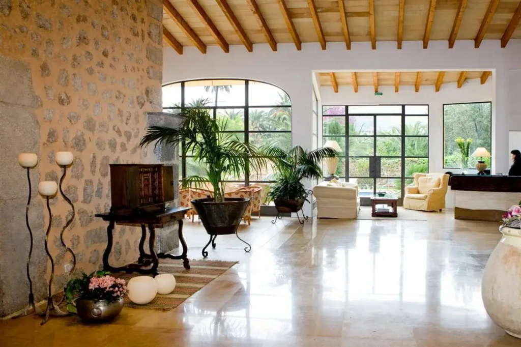 Hotel Ca'l Bisbe