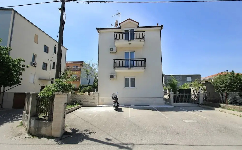 Apartments Sabljic