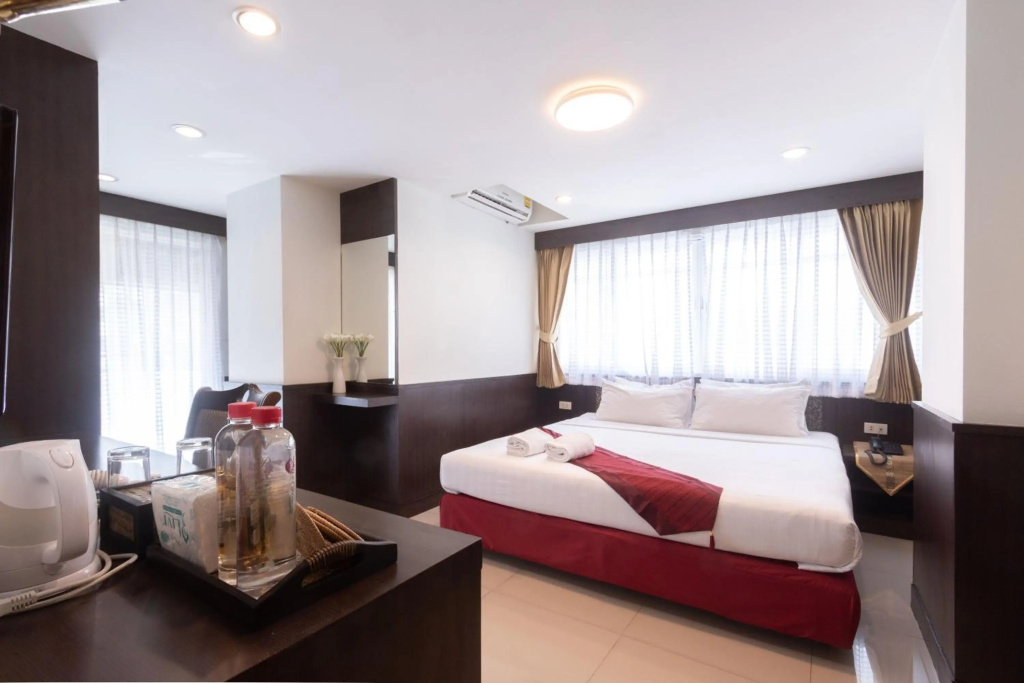 Gusto Hotel Pratunam — 5