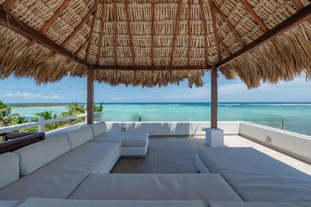 Mansion Villa in Soliman Bay for 34 guests!
