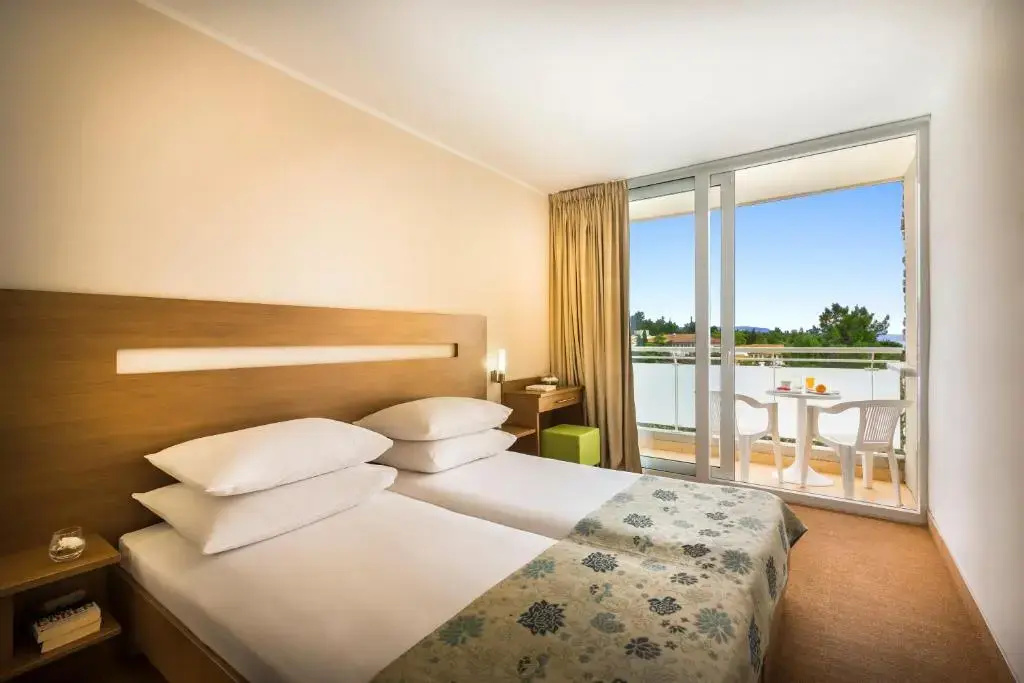 Superior Double room with balcony (twin beds)