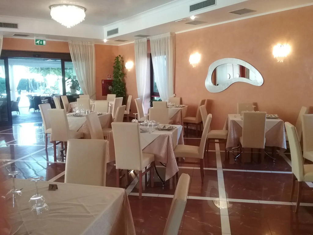 Hotel photo 21