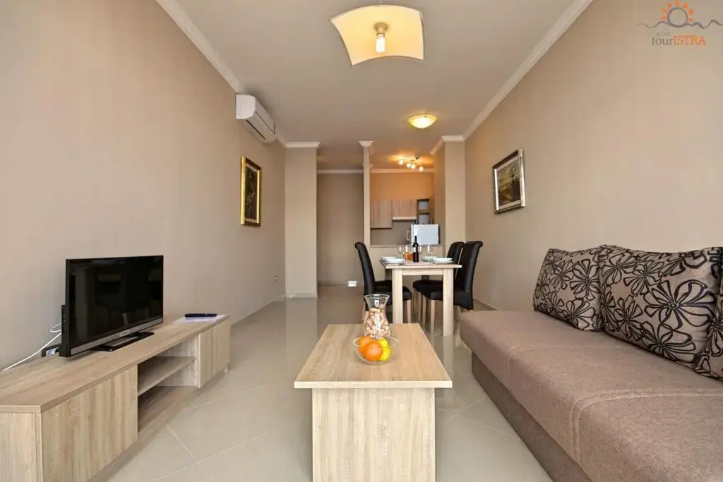 Rotonda Inn Novigrad - Chambres