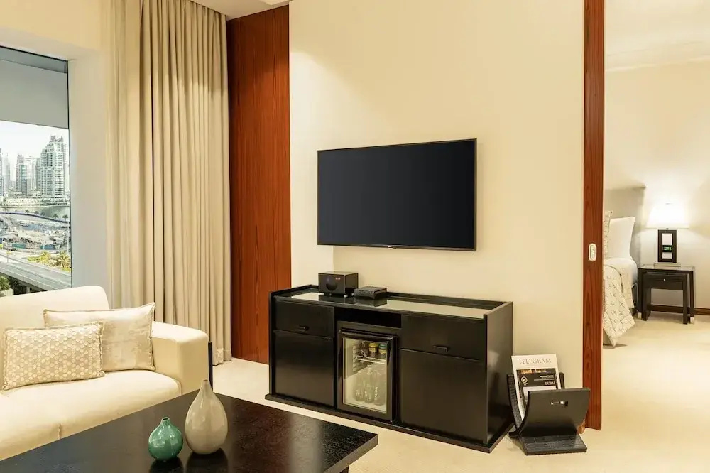 Двухместный полулюкс Premier (двуспальная кровать) в Grosvenor House, a Luxury Collection Hotel, Dubai