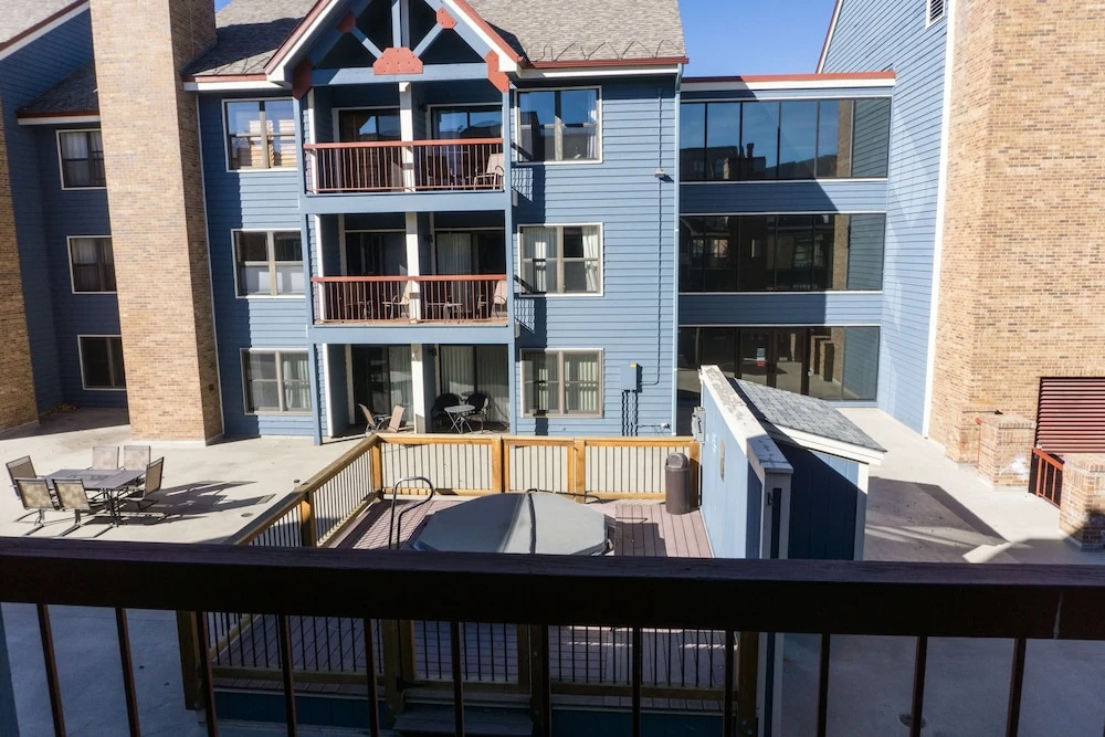 Steps To Winter Adventures Relaxed W/Loft Bedroomppl Condo by RedAwning