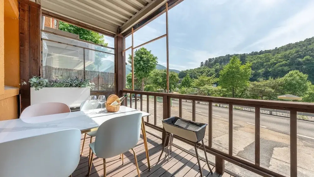 Gapyeong Noksu Valley Pet Group Pension