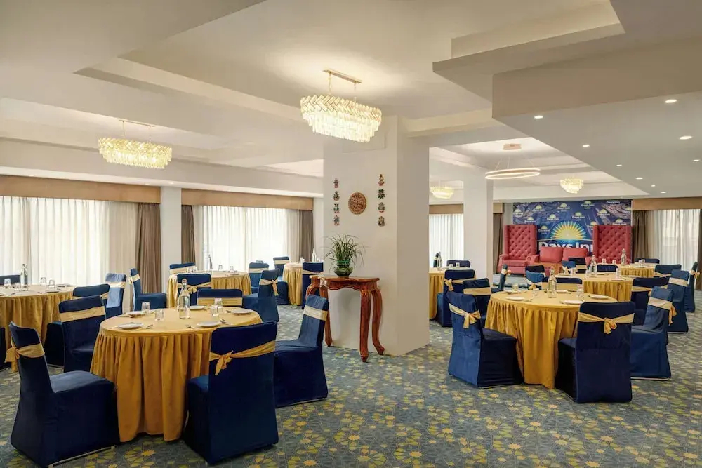 restaurant