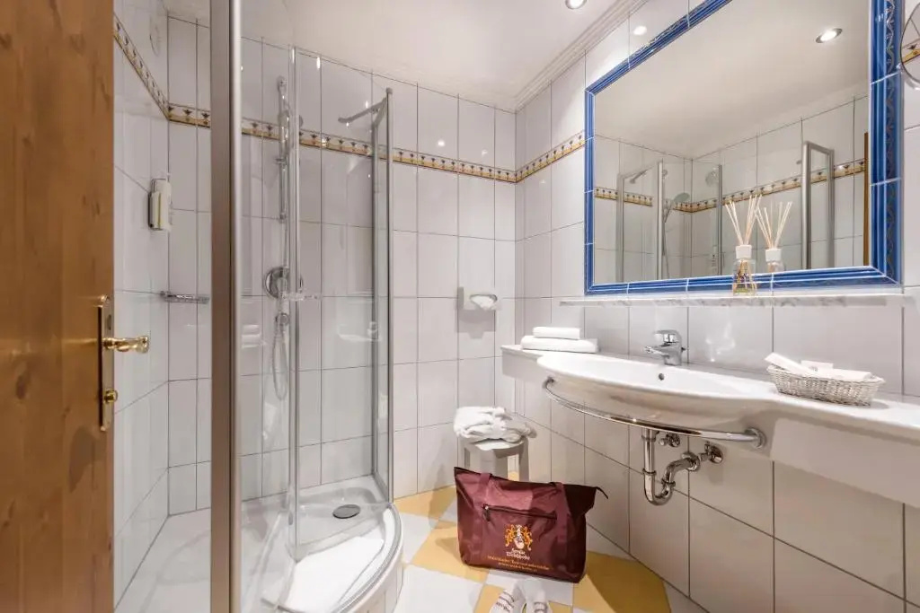 Familotel Zauchenseehof - Chambres