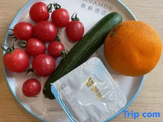 Food & Beverage