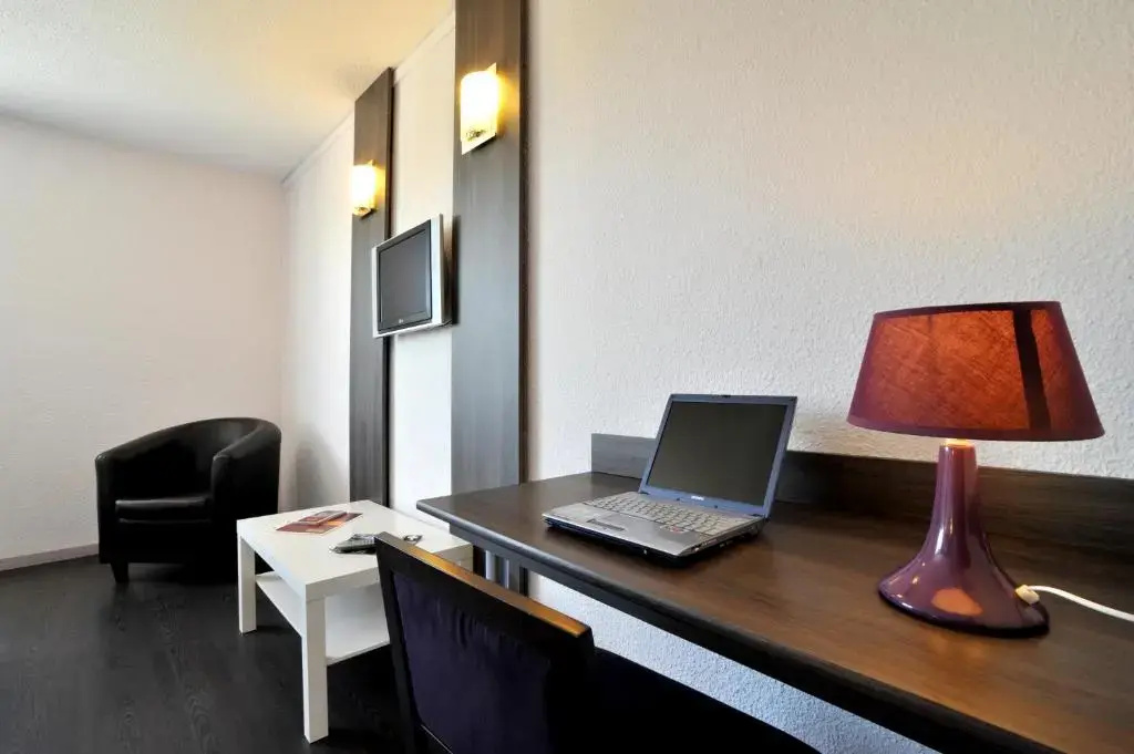Brit Hotel Confort Montpellier Parc Expositions - Chambres