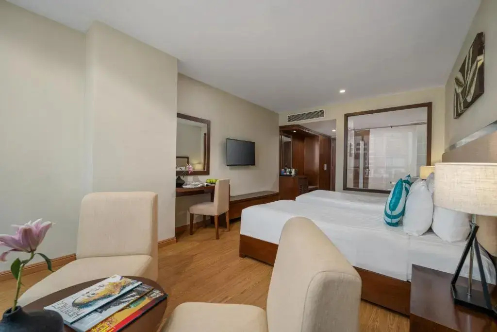 Superior Double room with city view (twin beds)