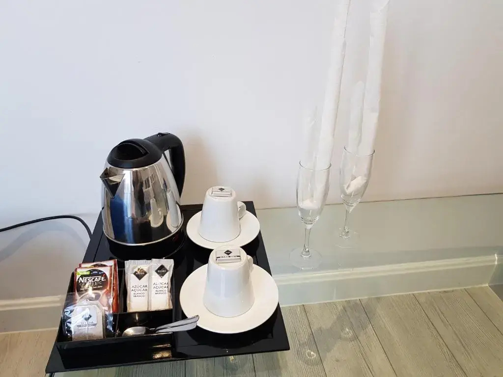 Superior Double room with city view (full double bed)