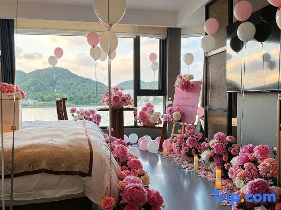 Ningbo Dongqian Lake Luyuan Homestay