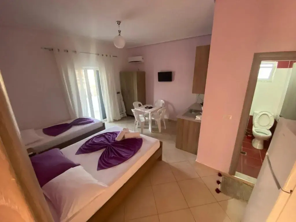 Economy room