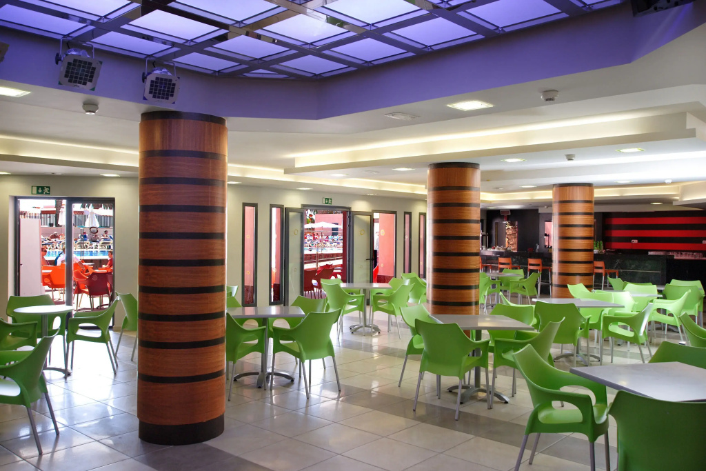 Hotel photo 14