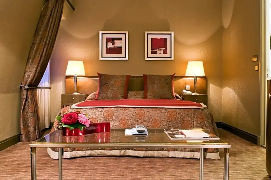Warwick Grand-Place Brussels - Chambres
