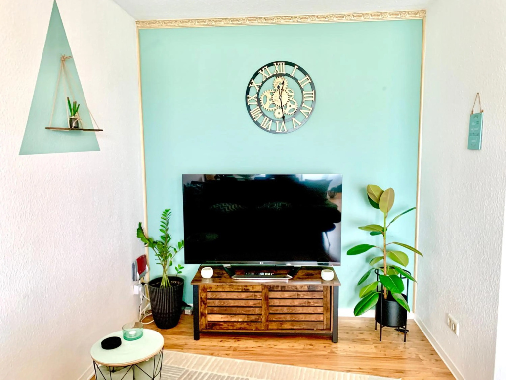Eigenes Apartment im Herzen der Stadt mit Balkon und WLAN – Bild 2