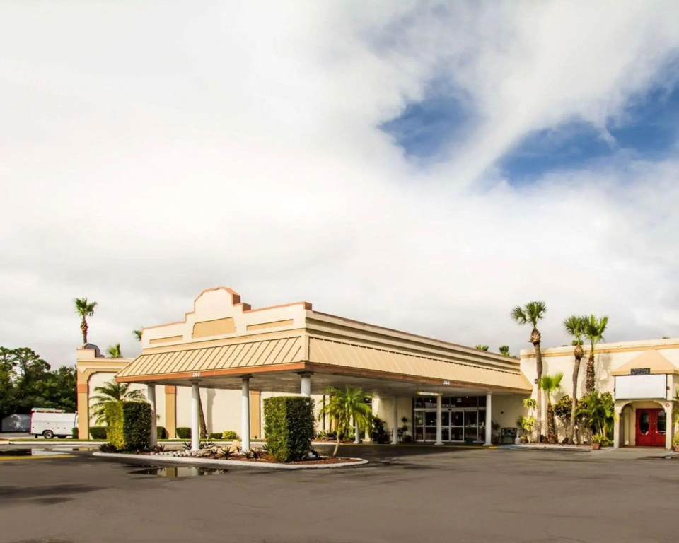 Island Hotel of the Space Coast