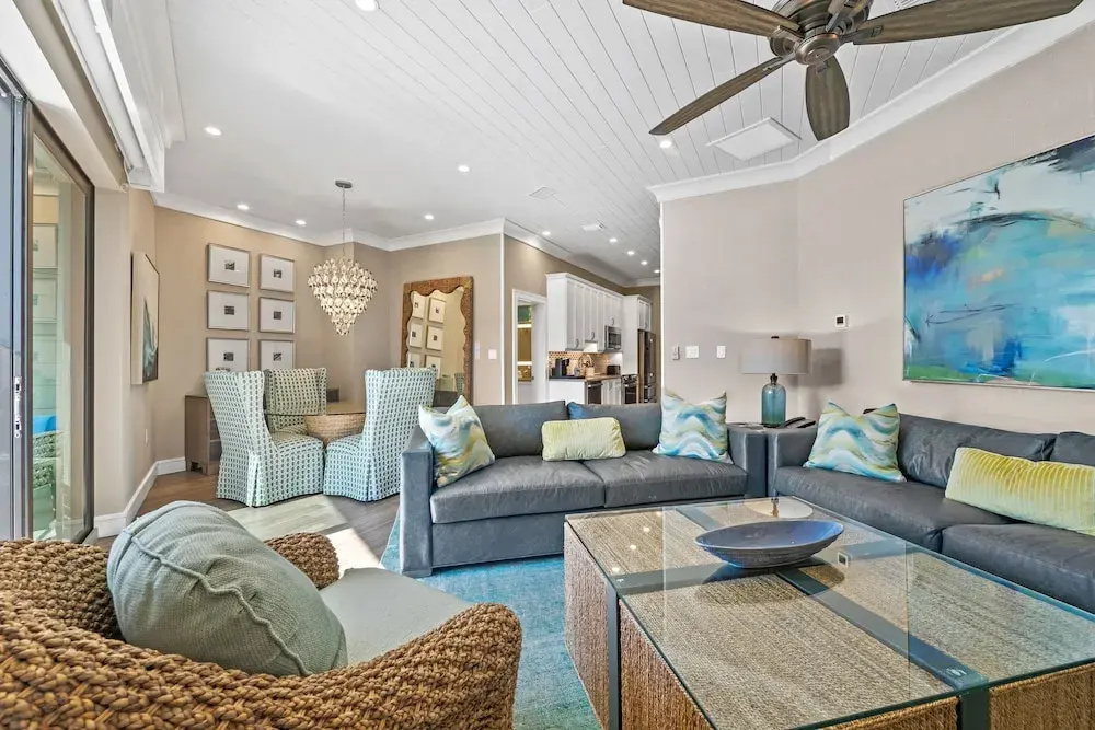 Luxury Suite