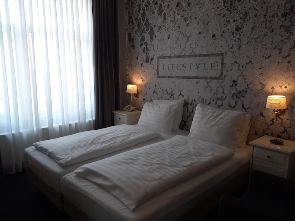Grand Hotel Monopole - Général