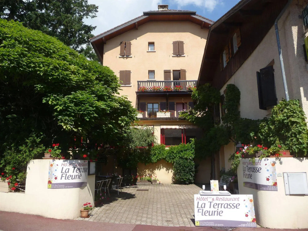 Logis Hôtel La Terrasse Fleurie
