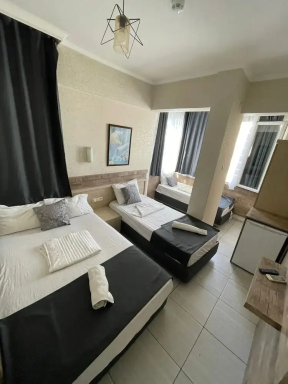 Classic Quadruple room