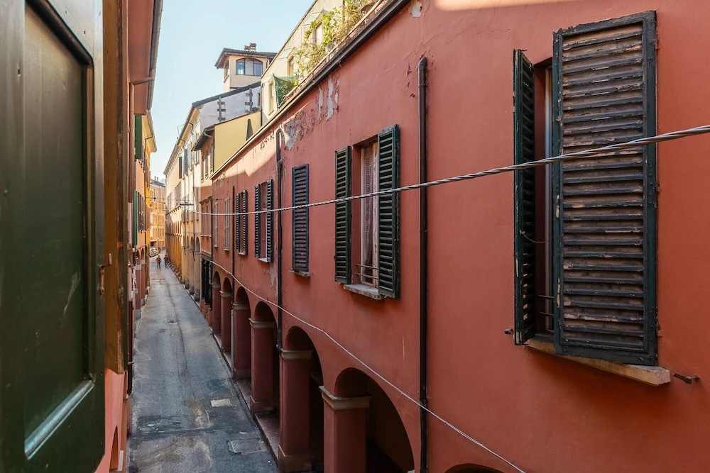 Gombruti Vintage Apartment by Wonderful Italy