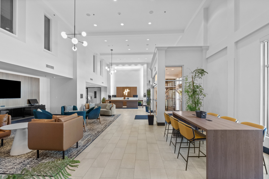 Holiday Inn Hotel & Suites Surrey East Cloverdale by IHG - Général