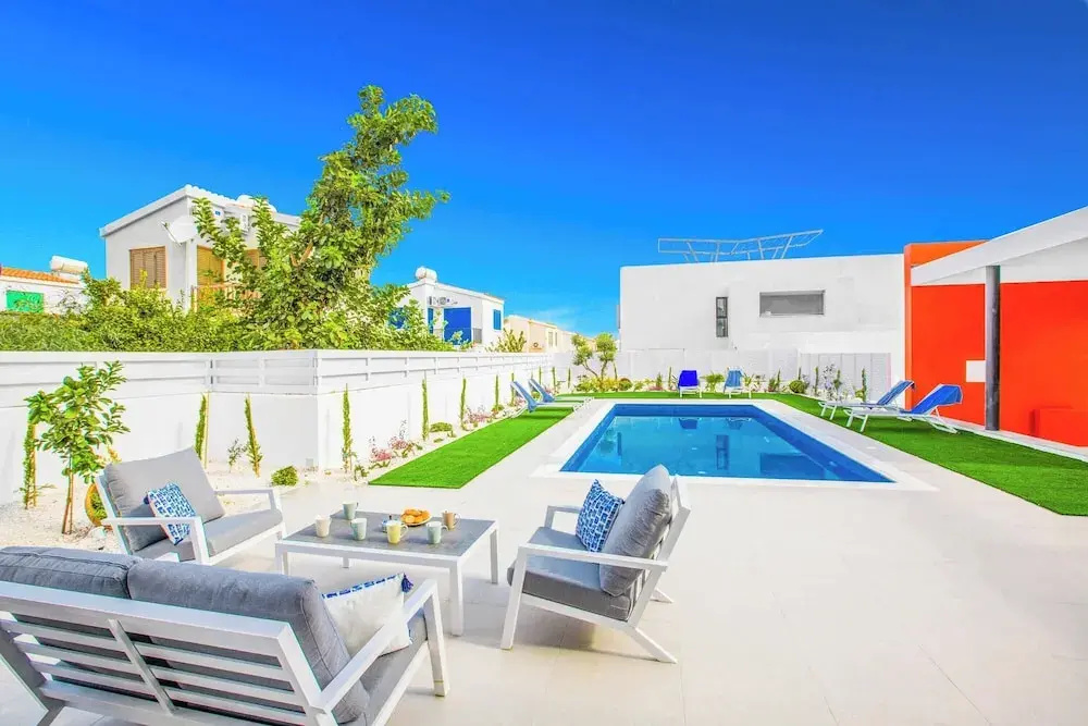 Villa Pontus Cr5(11Km Away From Ayia Napa)(No Front Desk Contact The 5 Days In Advance)