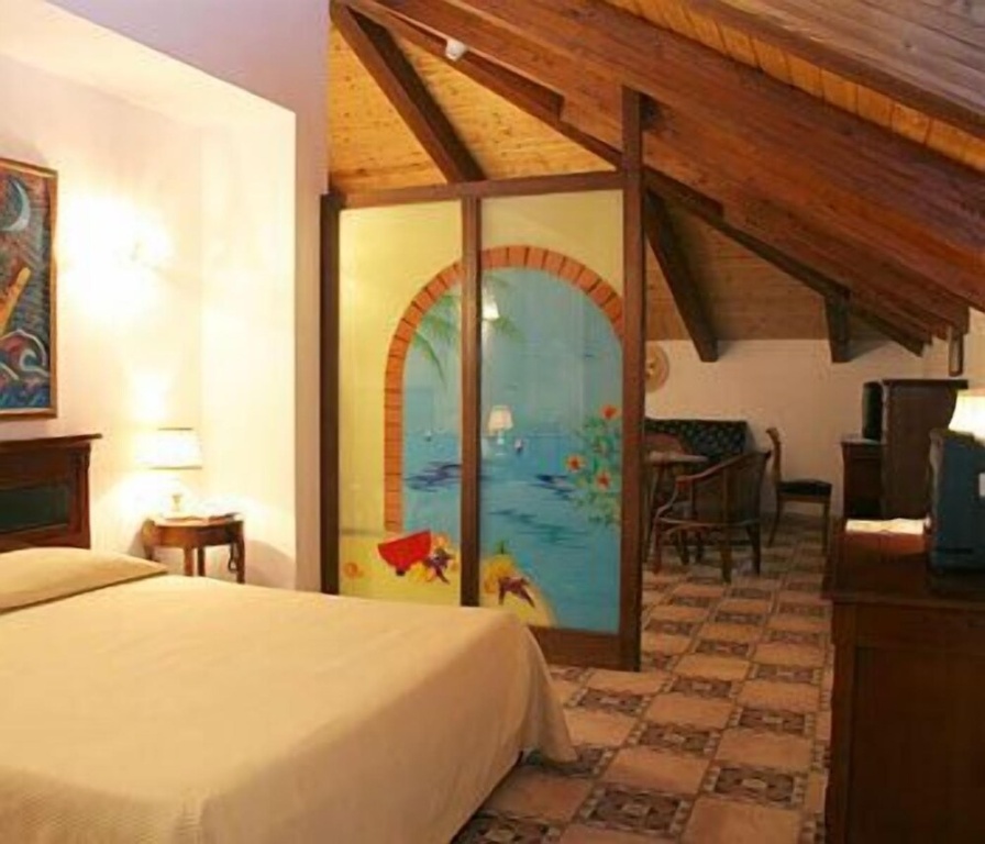 Hotel U'Bais — 4