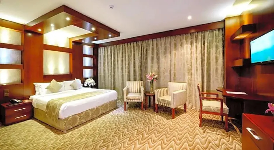 Standard Junior Suite