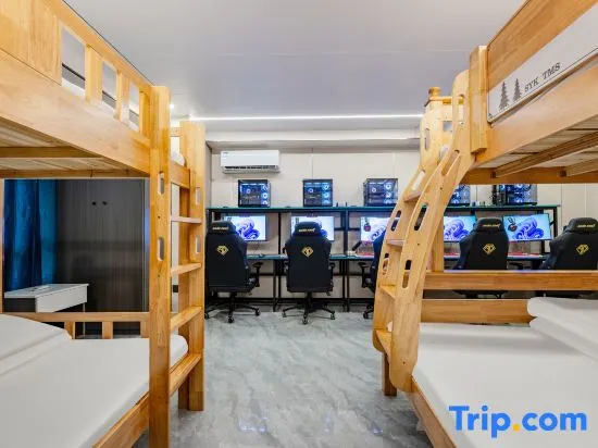 Bed in Dorm