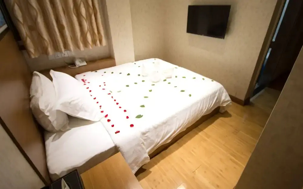 Sky Hotel - Chambres