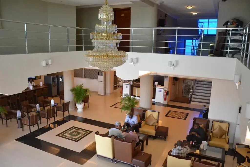Nobila Airport Hotel - Général