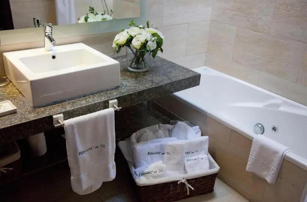 Hotel Bernat De So - Chambres